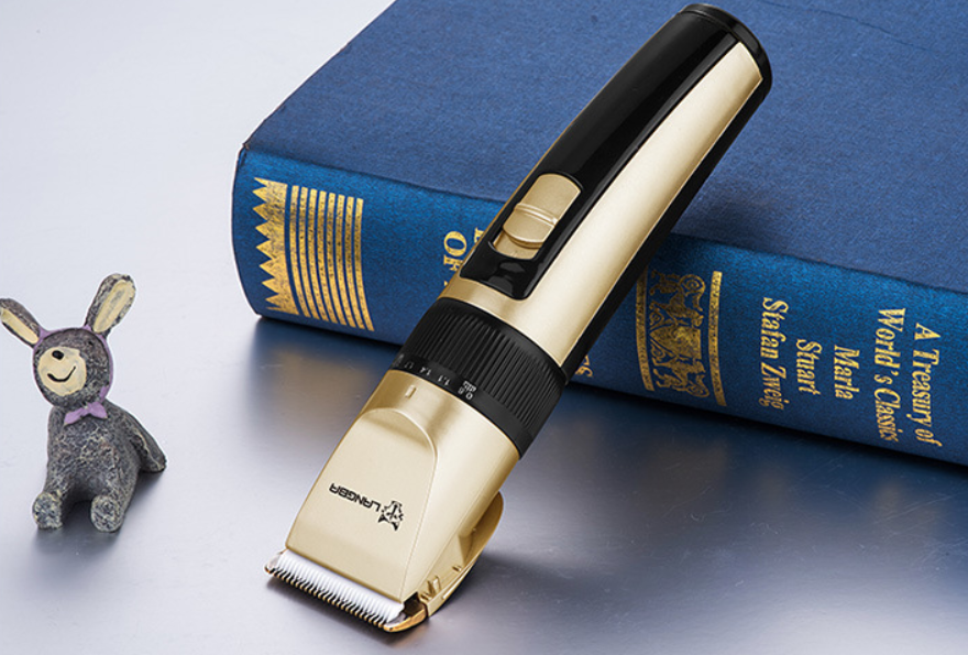 P65 usb clipper peataí gan sreang